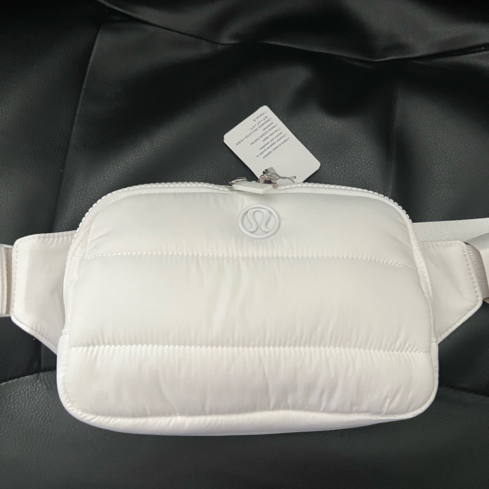 Lululemon Belt Bag - Wunder Puff
